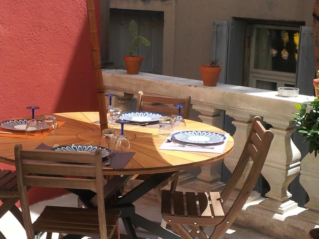 Appartamento La Terrasse du Marché aux Fleurs Montpellier Esterno foto
